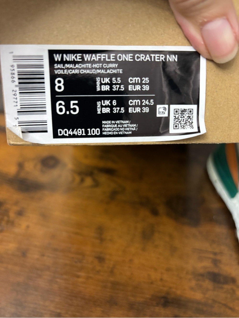 Nike Waffle One Crater Move To Zero White/Orange/Green Women’s Low-Top Sneakers - Picture 4 of 11